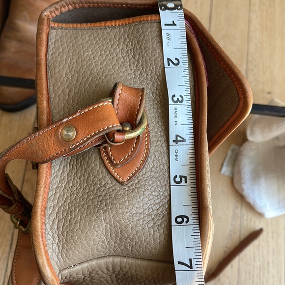 Vintage Dooney & Bourke Crossbody - Picture 10 of 11